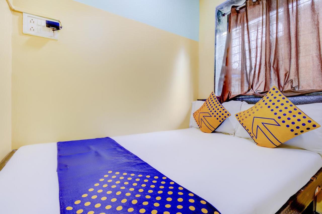 Oyo 70661 Hotel Al Makkah Managed By Hotel Paris Bombay Esterno foto