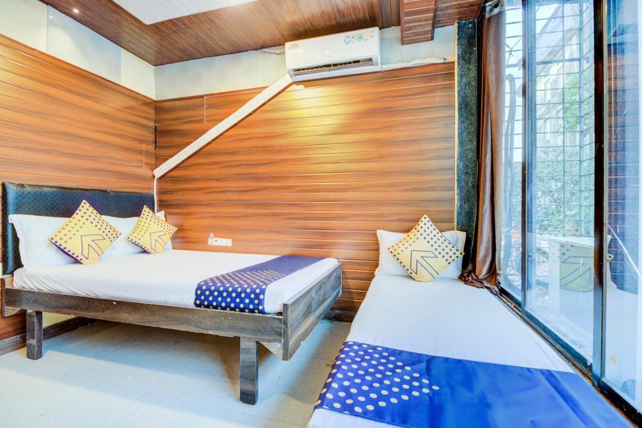 Oyo 70661 Hotel Al Makkah Managed By Hotel Paris Bombay Esterno foto