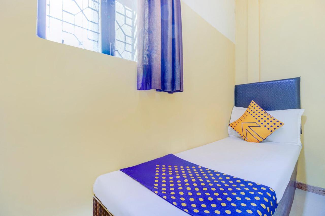Oyo 70661 Hotel Al Makkah Managed By Hotel Paris Bombay Esterno foto