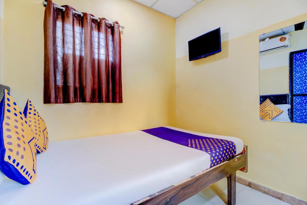 Oyo 70661 Hotel Al Makkah Managed By Hotel Paris Bombay Esterno foto